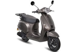 Benzine scooter